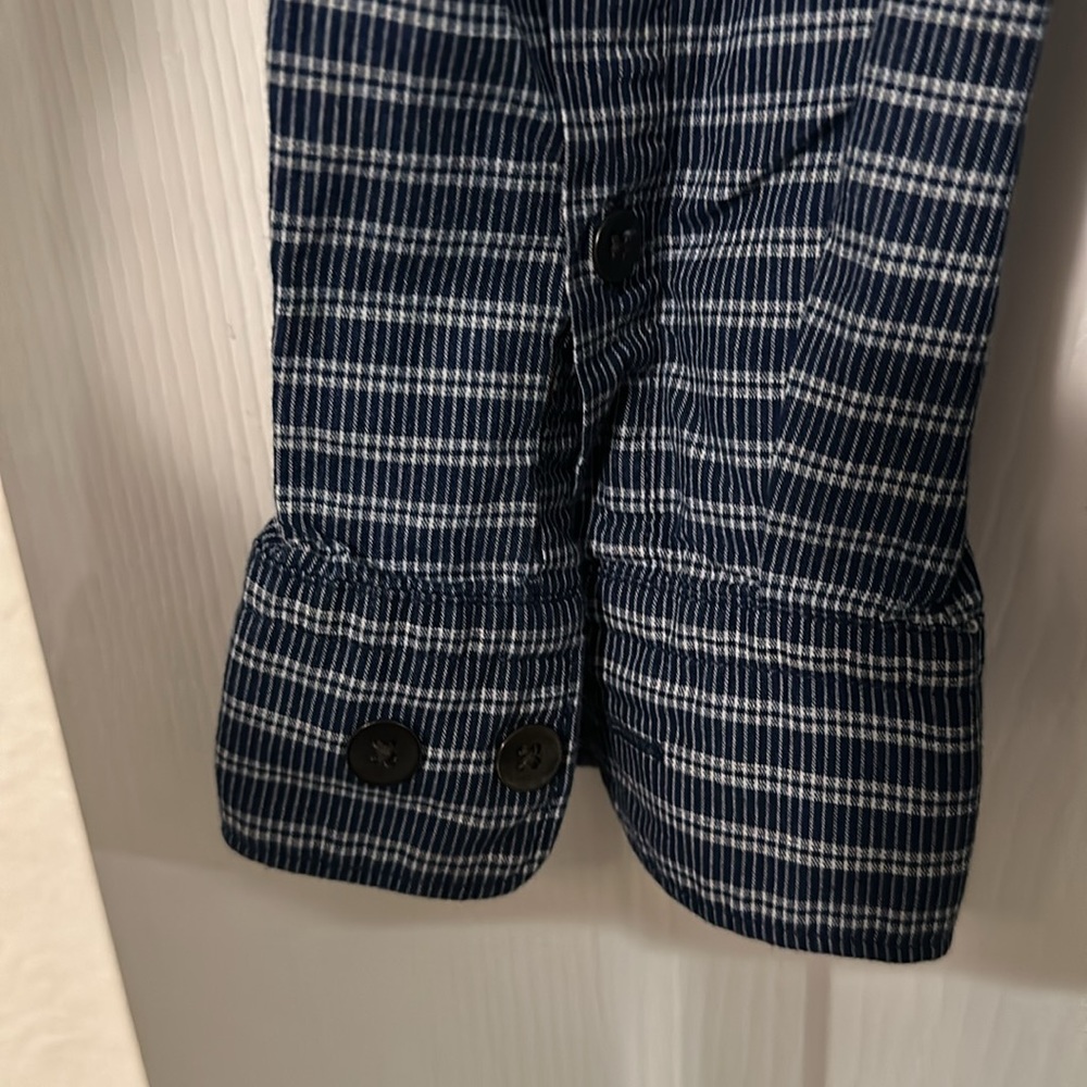 EXPRESS Button Up shirt - Picture 3 of 6